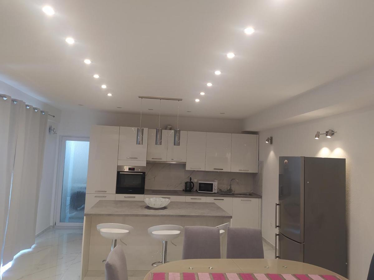 Apartmani Trubi 3 Vodice Dış mekan fotoğraf