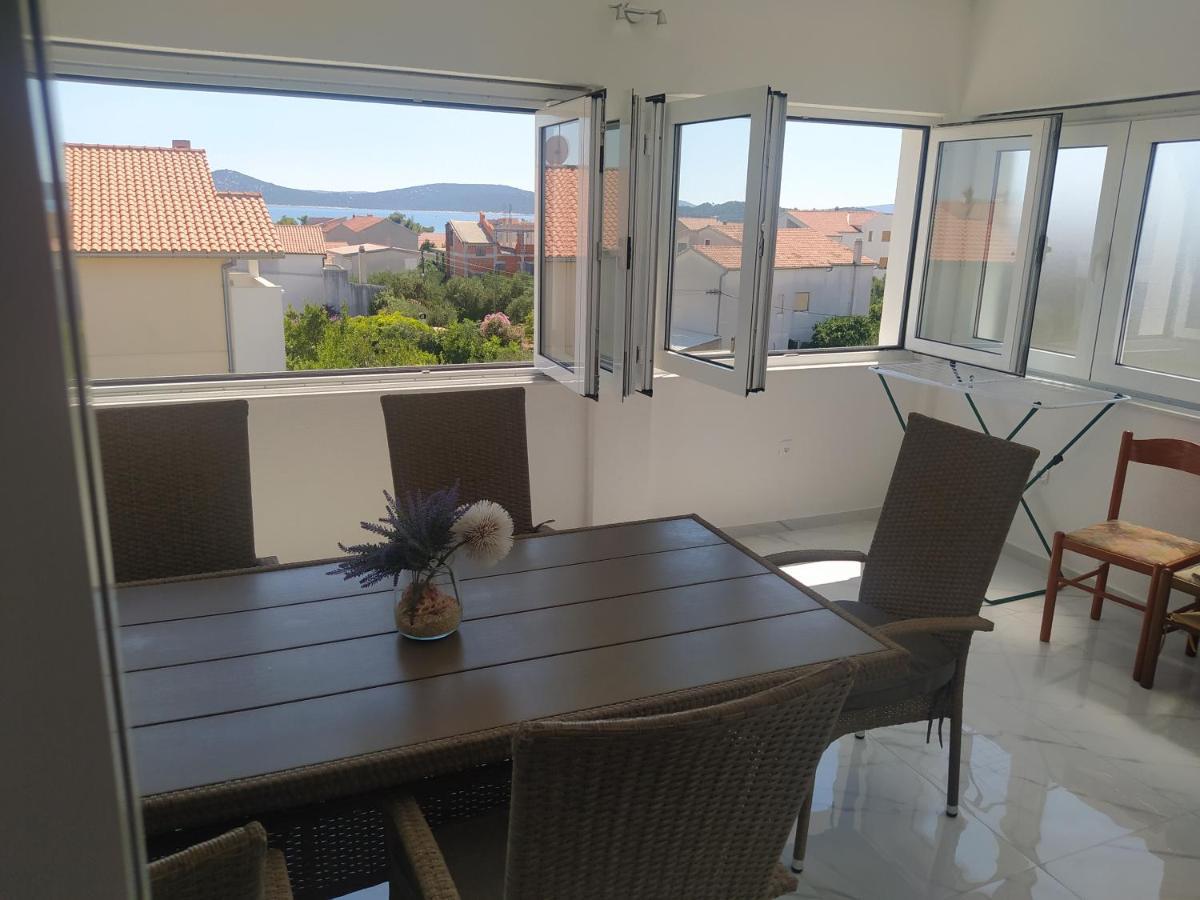Apartmani Trubi 3 Vodice Dış mekan fotoğraf