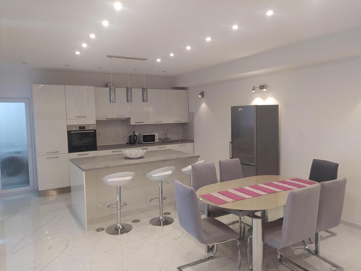 Apartmani Trubi 3 Vodice Dış mekan fotoğraf