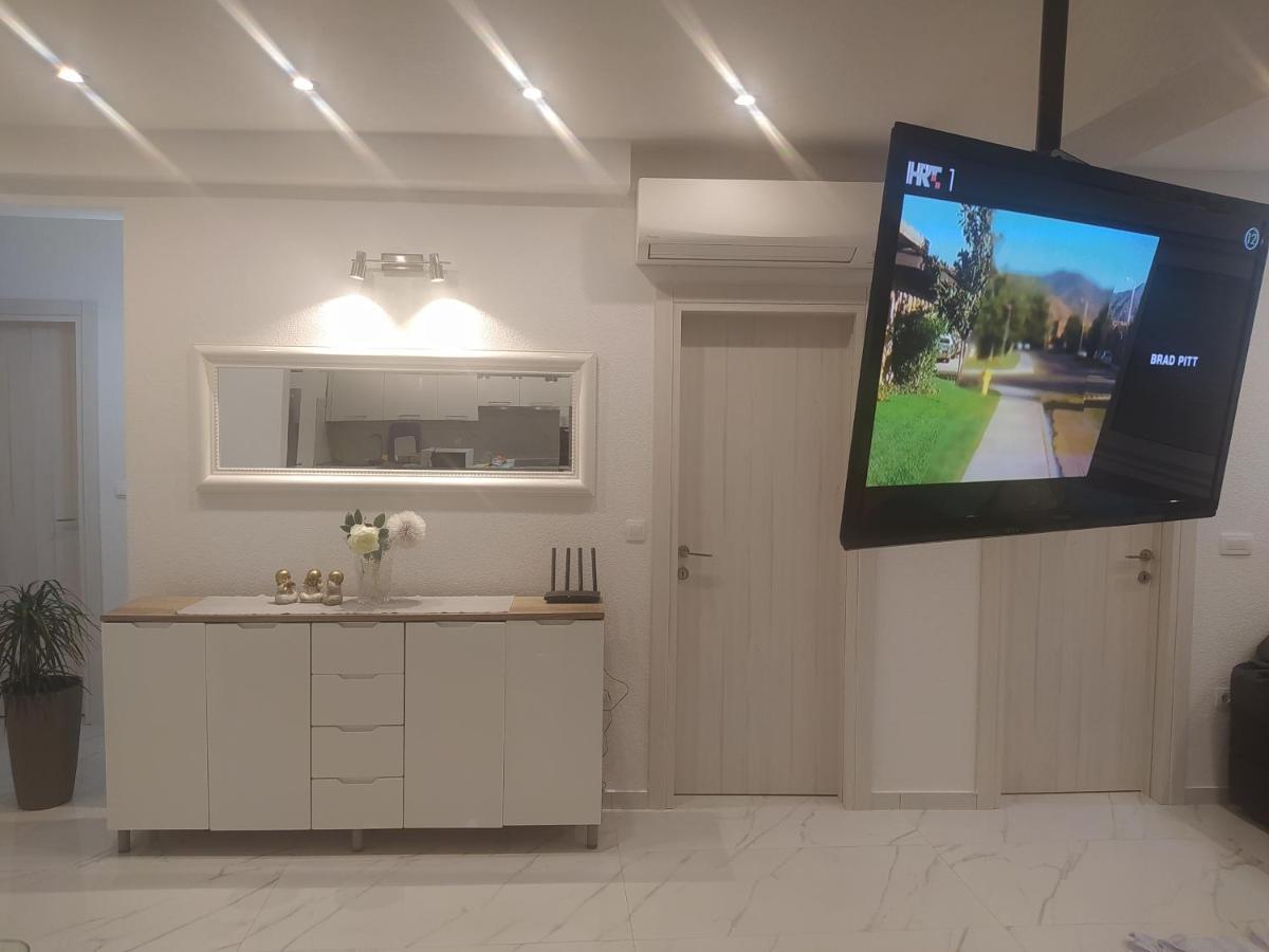 Apartmani Trubi 3 Vodice Dış mekan fotoğraf